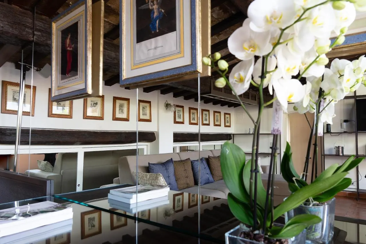 Aparthotel Babuino 79 Roma
