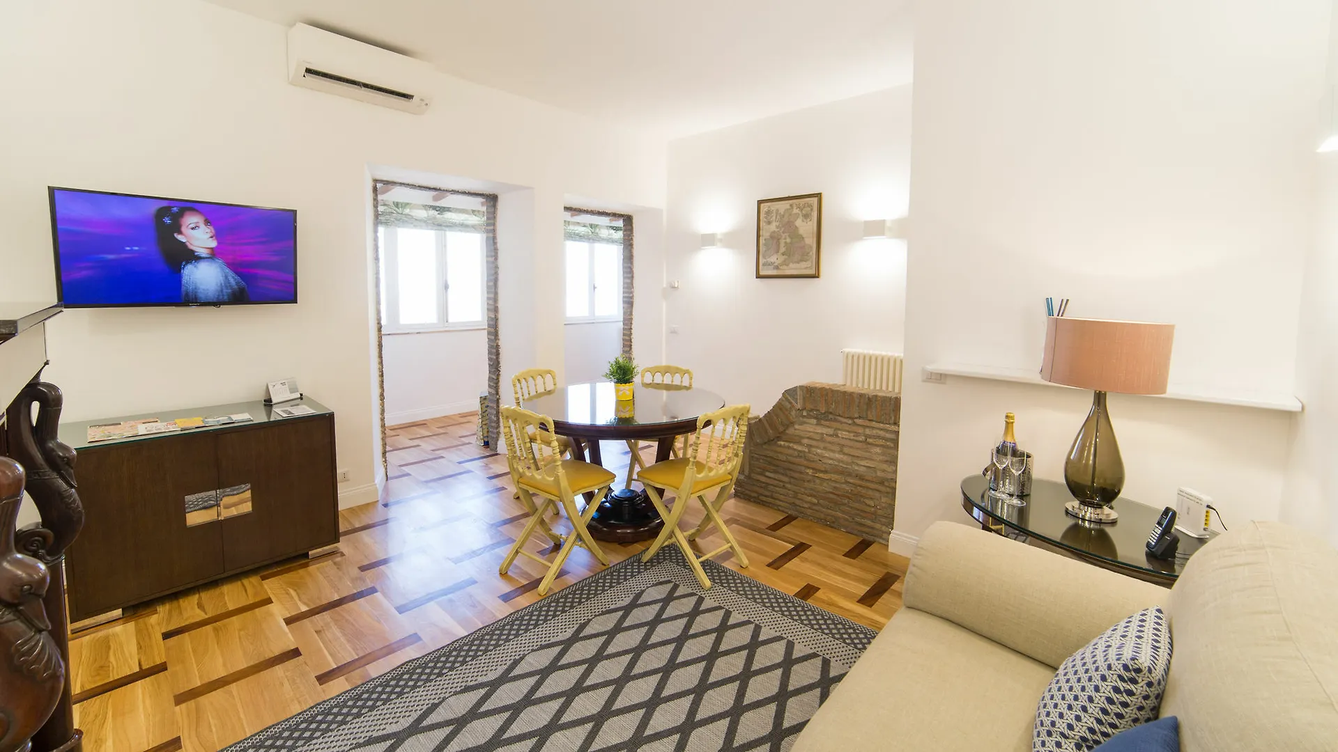 Aparthotel Babuino 79 Roma 2*,