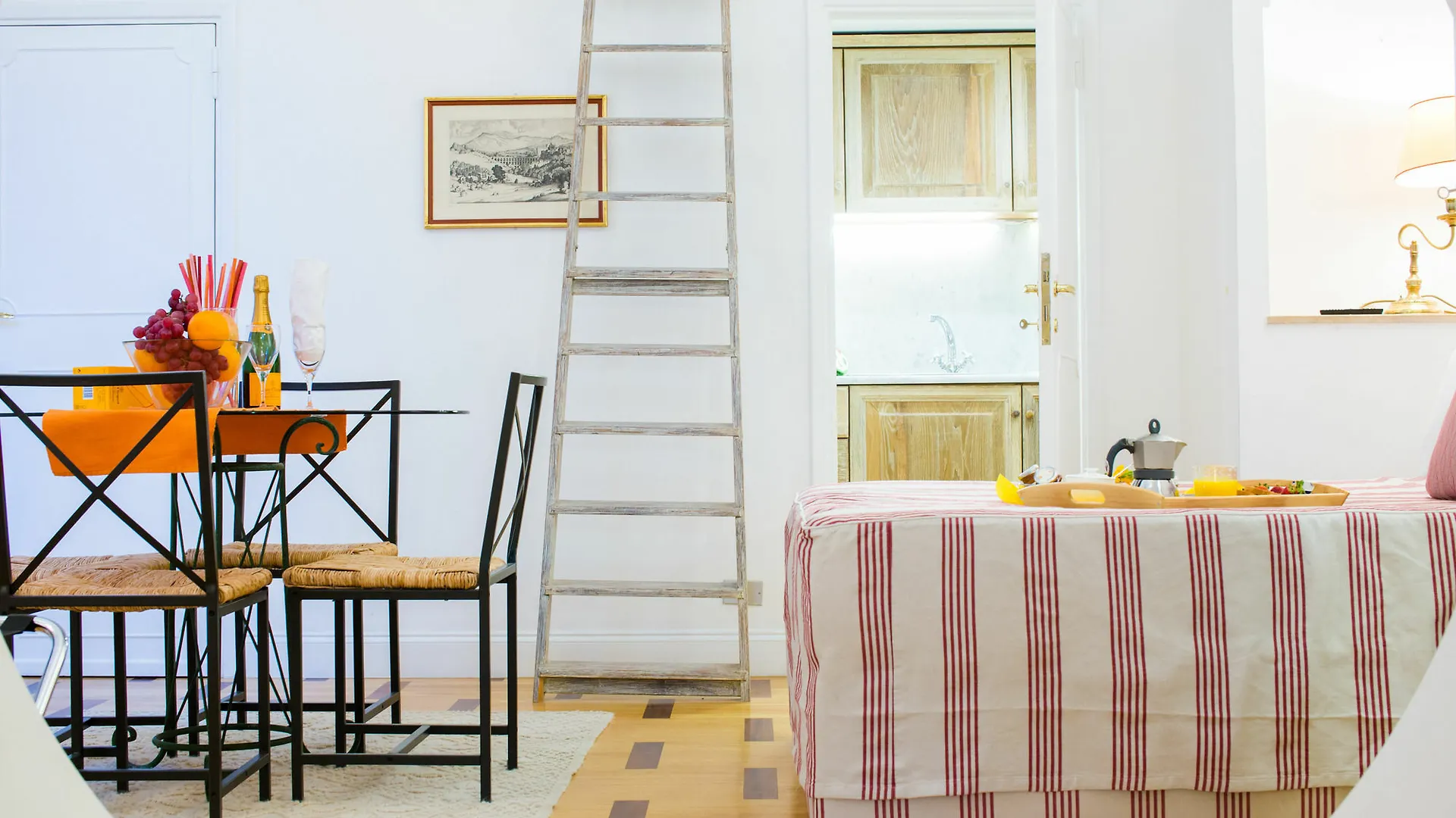 Aparthotel Babuino 79 Roma